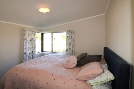 Photo of property in 10 Tasman Crescent, Carterton, 5713