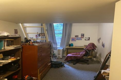 Photo of property in 72 Fairlie Terrace, Kelburn, Wellington, 6021