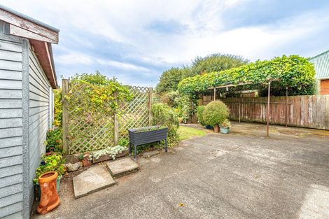 Photo of property in 22 Selwyn Crescent, College Estate, Whanganui, 4500