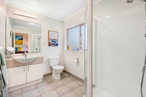 Photo of property in 1 Anchorite Way, Red Beach, 0932