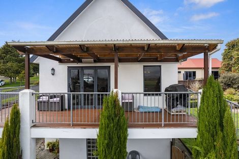 Photo of property in 4 Prospect Place, Western Heights, Hamilton, 3200