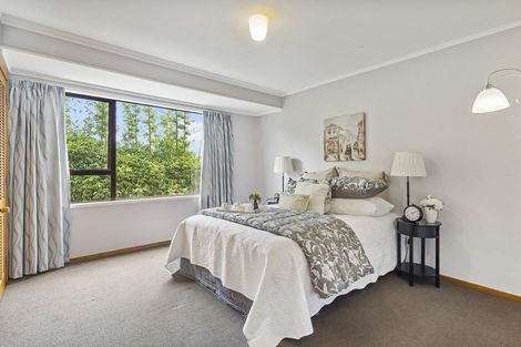 Photo of property in 11 Aries Place, Shelly Park, Auckland, 2014