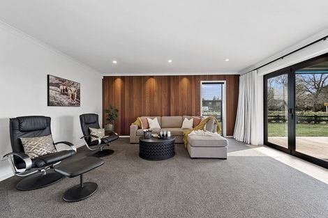 Photo of property in 9 South Oaks Close, Pukemoremore, Cambridge, 3493