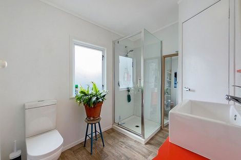 Photo of property in 11 Tatahi Street, Te Puru, Thames, 3575