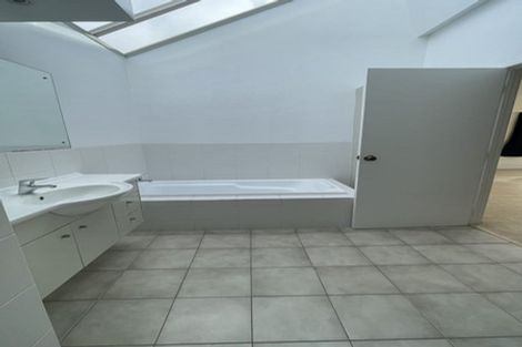 Photo of property in 68a Gulf View Road, Murrays Bay, Auckland, 0630