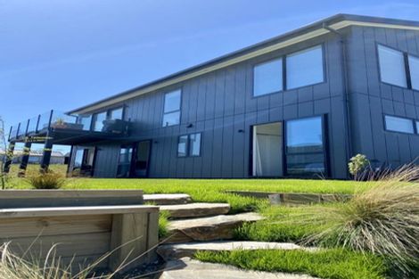 Photo of property in 13 Tuke Lane, Wanaka, 9305