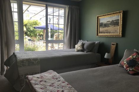 Photo of property in 3 Willow Drive, Taradale, Napier, 4112