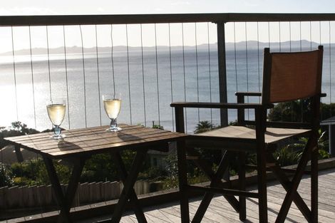 Photo of property in 41 Seaview Road, Cable Bay, 0420