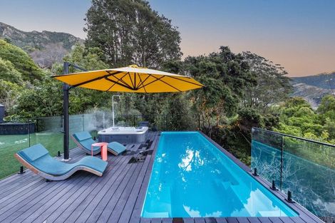 Photo of property in 109 Main Road, Governors Bay, Lyttelton, 8971