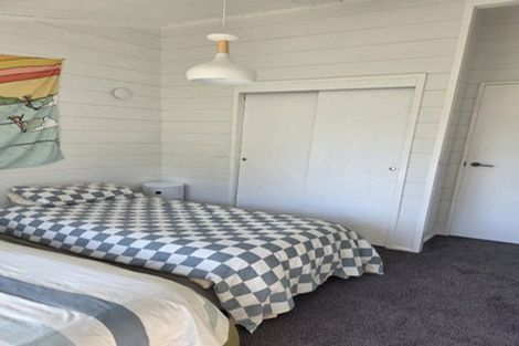 Photo of property in 73 Mcfarlane Street, Oakura, 4314