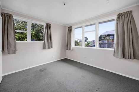 Photo of property in 40 Marama Crescent, Spotswood, New Plymouth, 4310