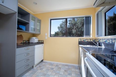Photo of property in 79 Sea Vista Drive, Pukerua Bay, 5026