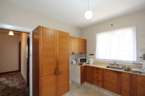 Photo of property in 39 Augusta Street, Redcliffs, Christchurch, 8081