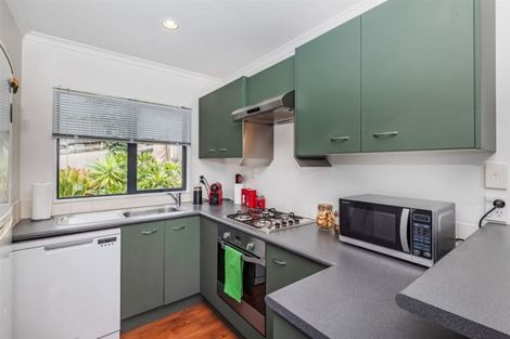 Photo of property in 2/28a Marlborough Avenue, Glenfield, Auckland, 0629