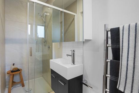 Photo of property in 4/2 Everard Street, Somerfield, Christchurch, 8024