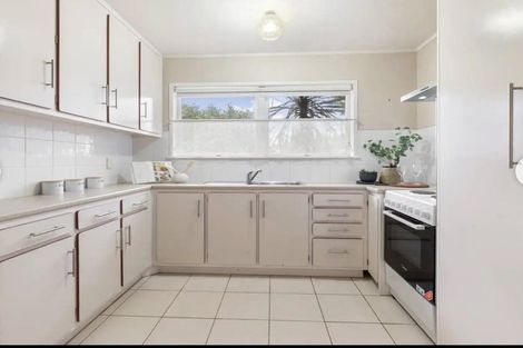 Photo of property in 1/2 Arthur Road, Hillpark, Auckland, 2102
