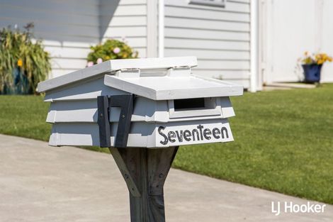 Photo of property in 17 Athenree Heights, Athenree, Waihi Beach, 3177