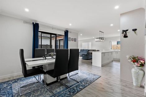 Photo of property in 20 Softwood Avenue, Takanini, 2110