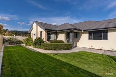 Photo of property in 9 Vernon Grove, Brown Owl, Upper Hutt, 5018