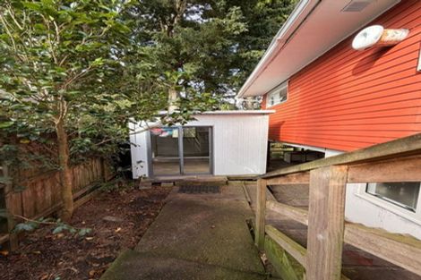 Photo of property in 53 Lawrence Crescent, Hillpark, Auckland, 2102