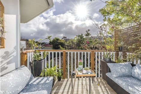 Photo of property in 34 Cavendish Square, Strathmore Park, Wellington, 6022