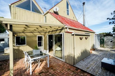 Photo of property in 21 Helensburgh Road, Halfway Bush, Dunedin, 9010