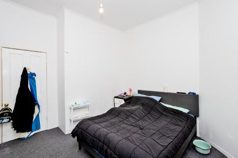 Photo of property in 8 Centre Street, Strathern, Invercargill, 9812