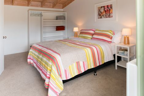 Photo of property in 9 Greenview Heights, Kerikeri, 0230