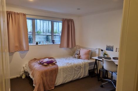 Photo of property in 17 Ashwood Street, Woodridge, Wellington, 6037