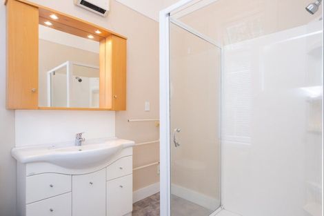 Photo of property in 15 Terrace Road, Bay View, Napier, 4104