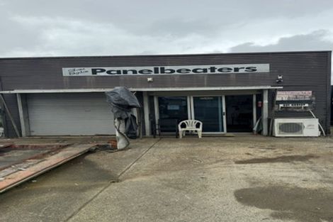 Photo of property in 200 Great North Road, Te Kamo, Kamo, 0185