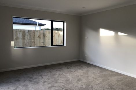 Photo of property in 19 Earlywood Road, Takanini, 2110