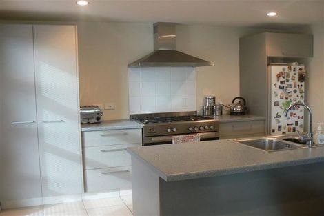 Photo of property in 87 Purchas Street, Edgeware, Christchurch, 8013