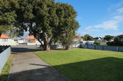 Photo of property in 8 Victor Street, Dannevirke, 4930
