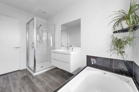 Photo of property in 48c Lewis Crescent, Rolleston, 7614