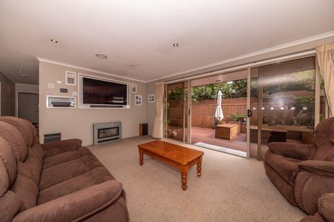 Photo of property in 42 Peel Street, Westport, 7825