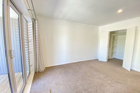 Photo of property in 2/6 Poseidon Place, Half Moon Bay, Auckland, 2012
