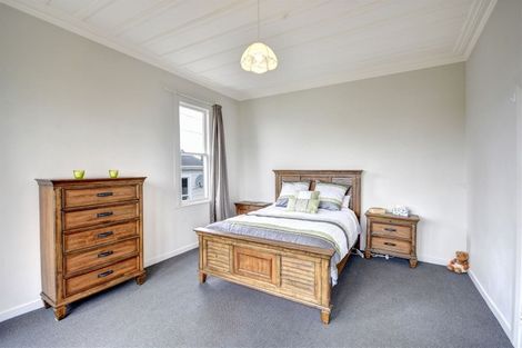 Photo of property in 4 Argyle Street, Mornington, Dunedin, 9011