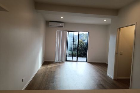 Photo of property in 4/47a Huntington Drive, Huntington Park, Auckland, 2013