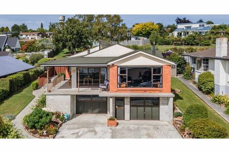 Photo of property in 22 Aotea Crescent, Gore, 9710