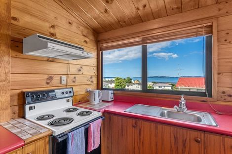 Photo of property in 12 Matangi Terrace, Snells Beach, 0920