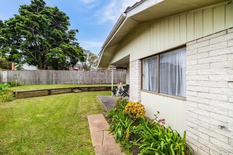 Photo of property in 3/11 Abercrombie Street, Howick, Auckland, 2014