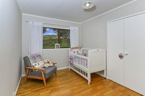 Photo of property in 37 Dye Access Road, Kaukapakapa, 0871