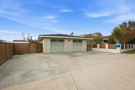 Photo of property in 34 Truby King Street, Merrilands, New Plymouth, 4312