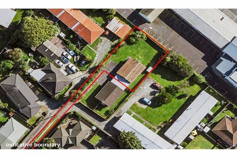 Photo of property in 2/17b Russell Road, Manurewa, Auckland, 2102