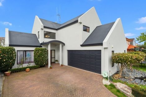 Photo of property in 47 Nielsen Gardens, Rototuna, Hamilton, 3210