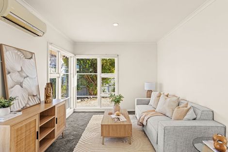 Photo of property in 38 Pembroke Street, Avondale, Christchurch, 8061