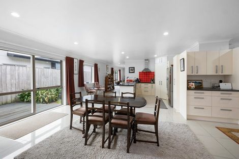 Photo of property in 24 Moulton Street, Moturoa, New Plymouth, 4310