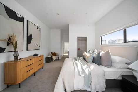 Photo of property in 1/11 Courtenay Place, Te Aro, Wellington, 6011