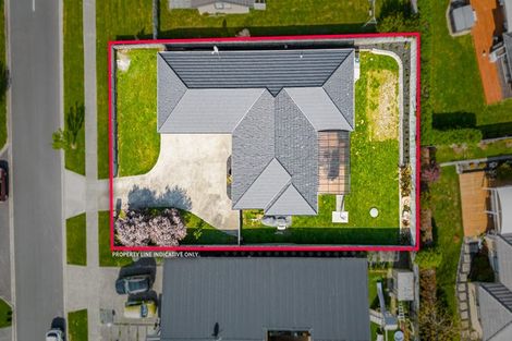 Photo of property in 5 Parlane Drive, Huapai, Kumeu, 0810